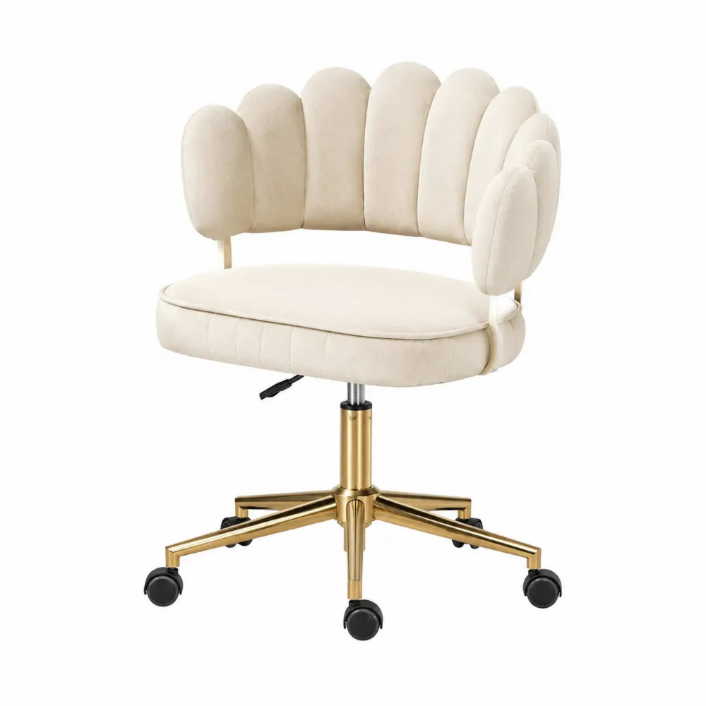 Sedia girevole in velluto beige con base in metallo dorato
